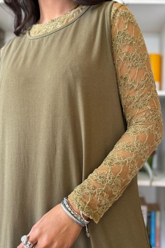 Love Lace Body Skim Top Olive